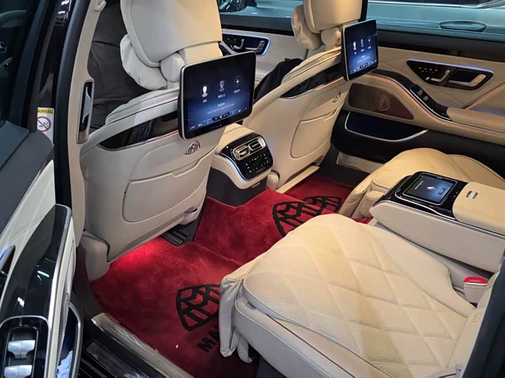 Фото 5 - Mercedes-Benz Maybach S-Class