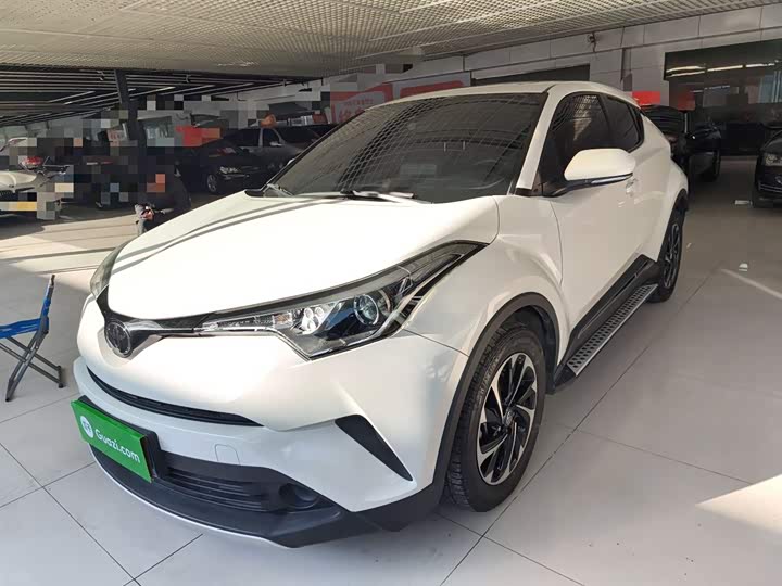 Фото 2 - Toyota Izoa