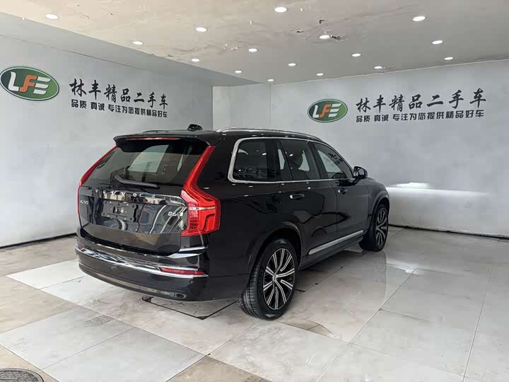 Фото 5 - Volvo XC90