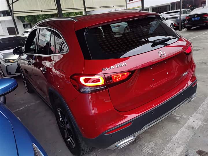 Фото 5 - Mercedes-Benz GLA-Class