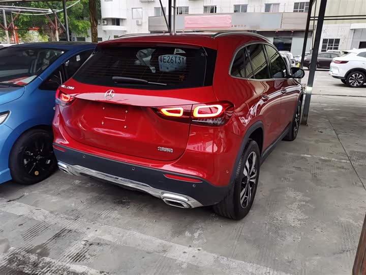 Фото 7 - Mercedes-Benz GLA-Class