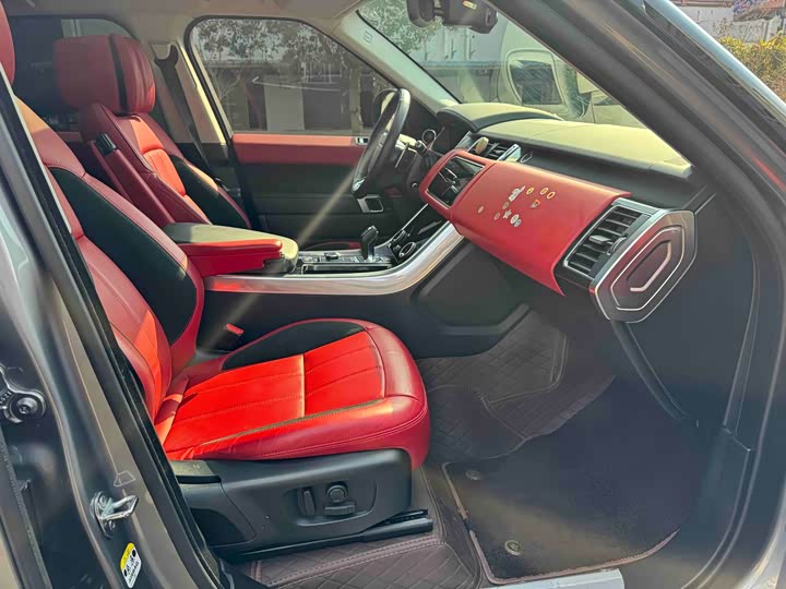 Фото 9 - Land Rover Range Rover Sport