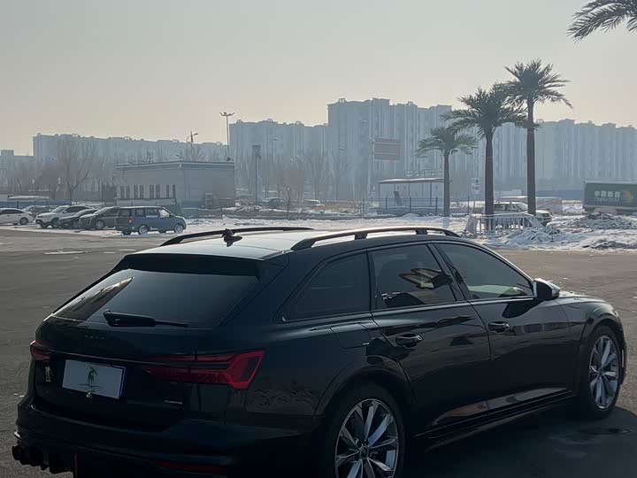 Фото 4 - Audi A6