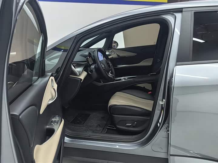 Фото 9 - BYD Dolphin