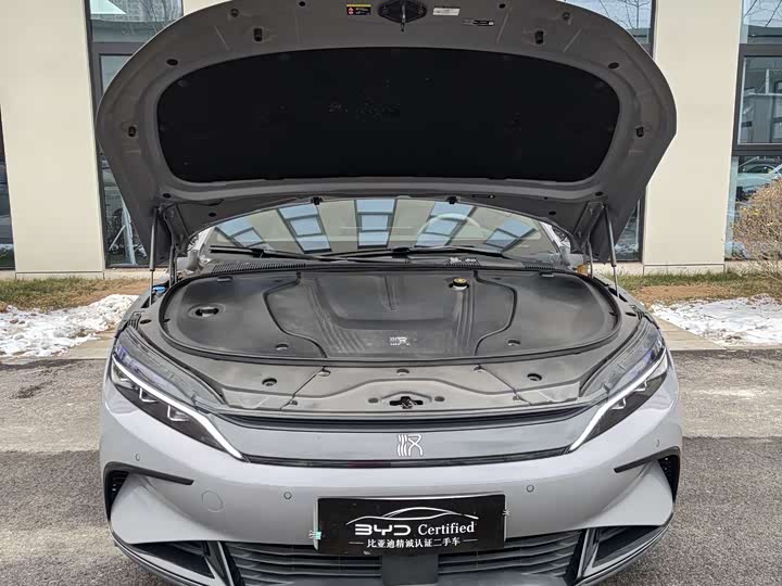 Фото 2 - BYD Han