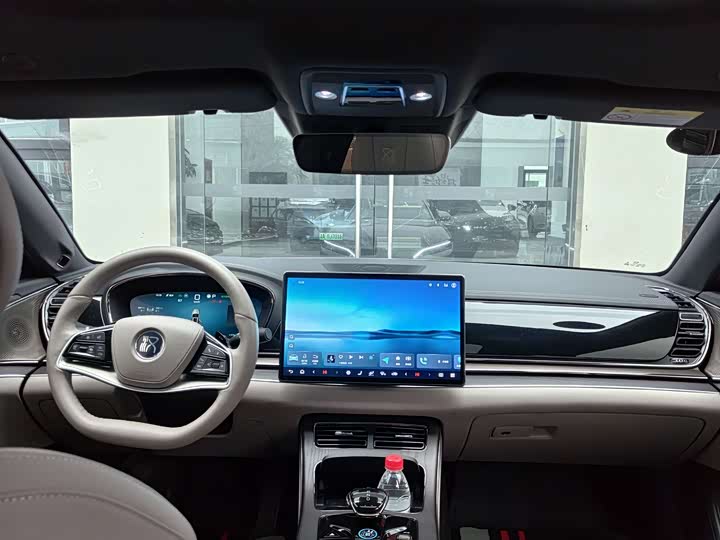 Фото 8 - BYD Han