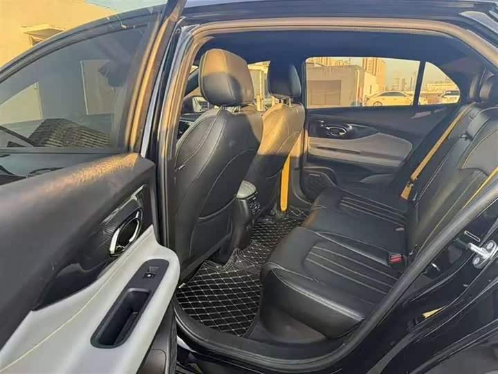 Фото 8 - GAC Trumpchi Empow R