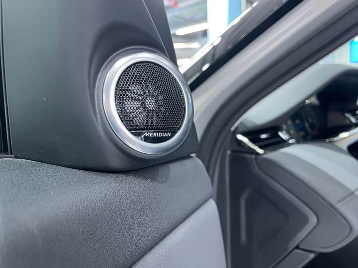 Фото 6 - Land Rover Range Rover Evoque L