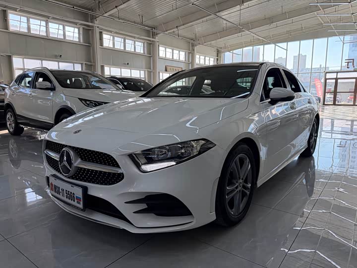 Фото 1 - Mercedes-Benz A-Class