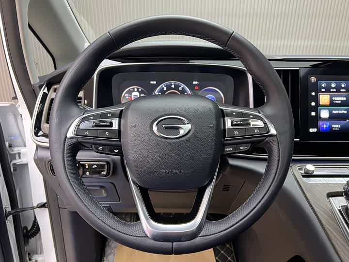 Фото 4 - GAC Trumpchi M8