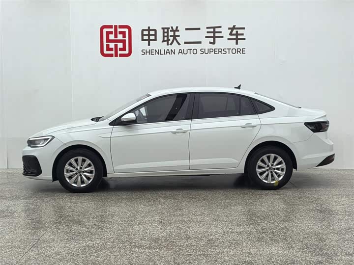 Фото 3 - Volkswagen Lavida