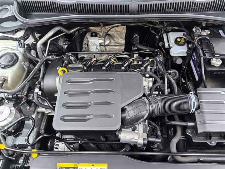 Фото 6 - Volkswagen Lavida