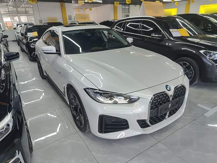 Фото 4 - BMW 4 Series