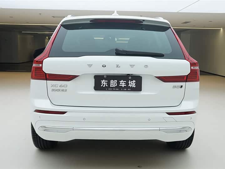 Фото 5 - Volvo XC60