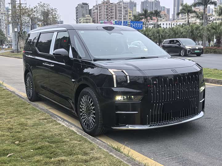 Фото 3 - Zeekr 009