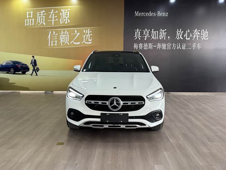 Фото 2 - Mercedes-Benz GLA-Class
