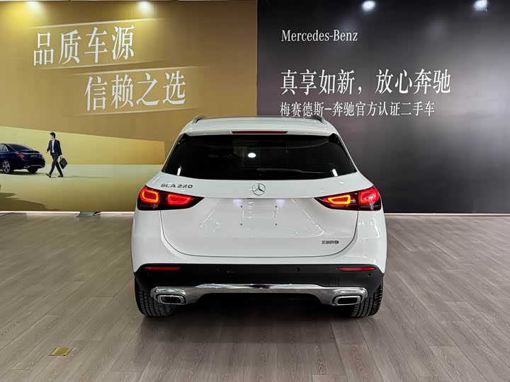 Фото 5 - Mercedes-Benz GLA-Class