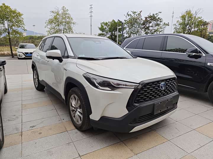 Фото 3 - Toyota Corolla Cross