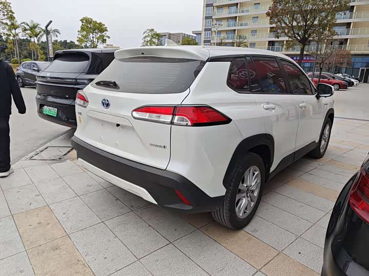 Фото 6 - Toyota Corolla Cross