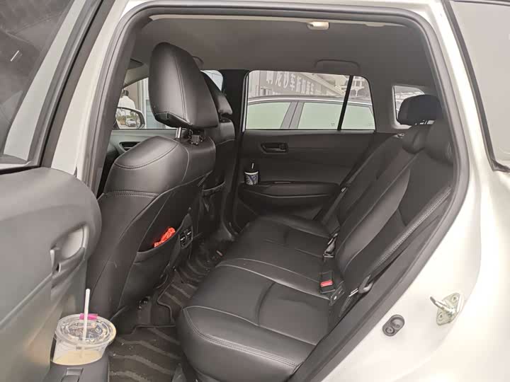 Фото 7 - Toyota Corolla Cross