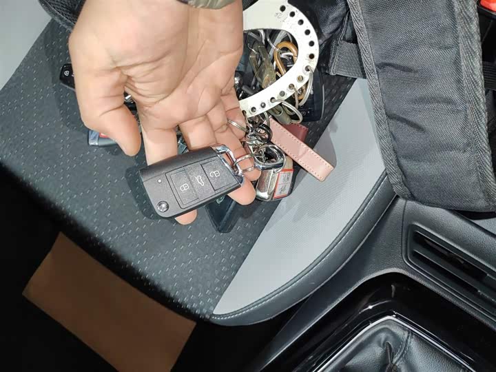 Фото 9 - Volkswagen Tacqua