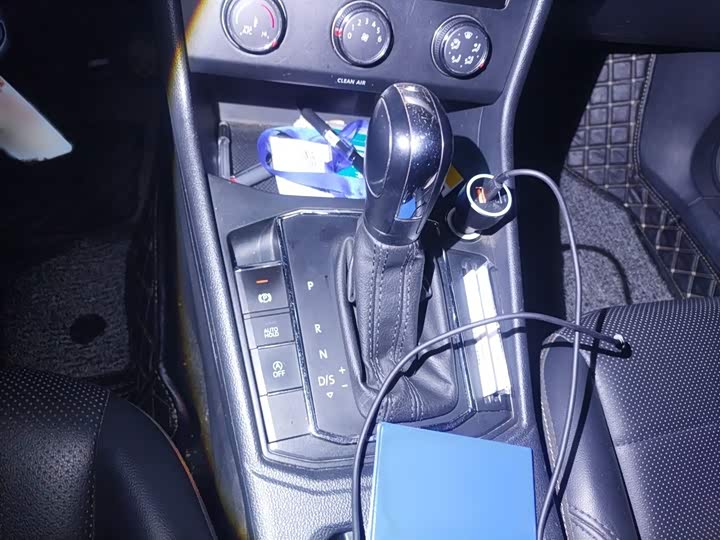 Фото 7 - Volkswagen Lavida