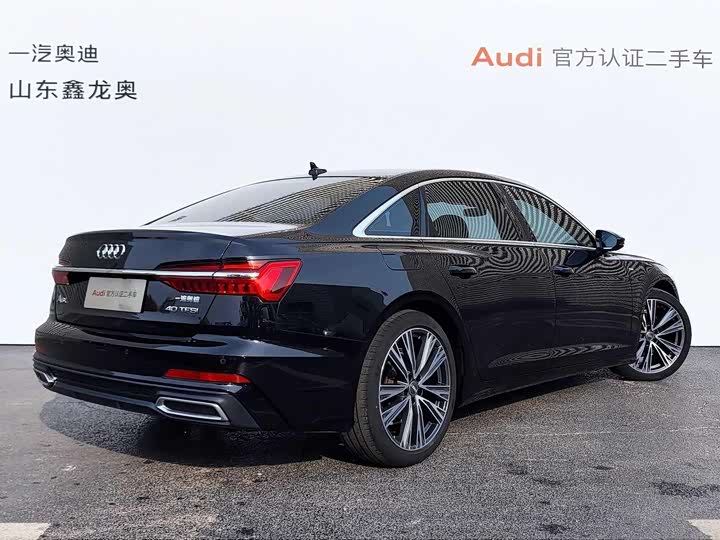 Фото 4 - Audi A6L