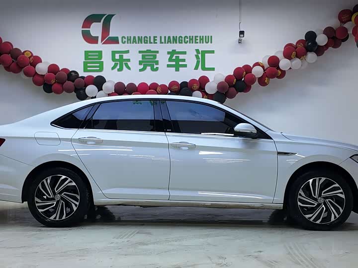 Фото 3 - Volkswagen Sagitar L