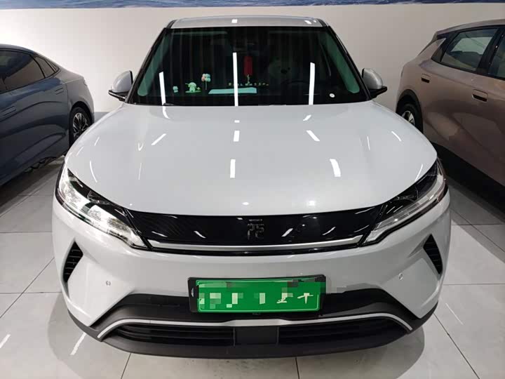 Фото 3 - BYD Yuan Up