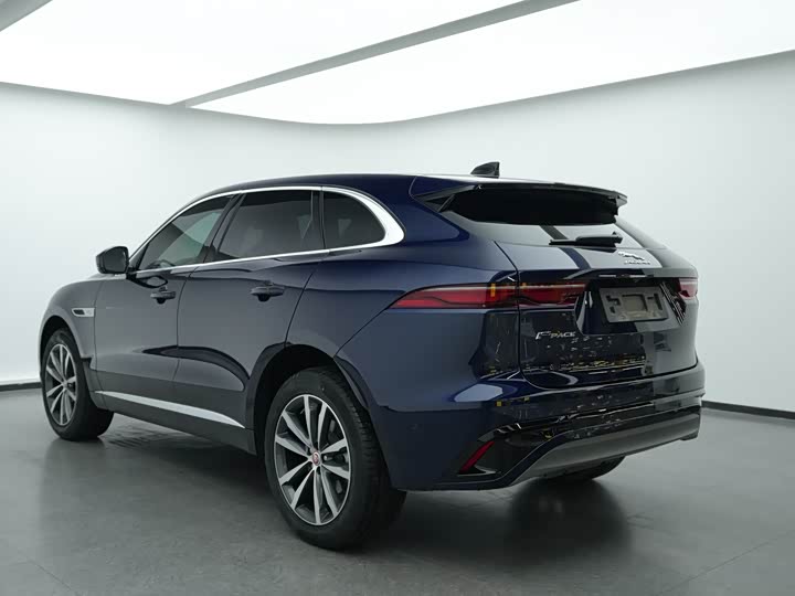 Фото 4 - Jaguar F-Pace