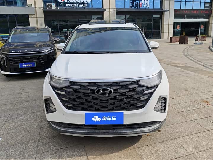 Фото 2 - Hyundai Custo