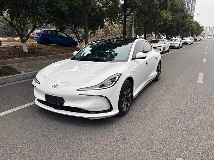 Фото 1 - IM motors L6