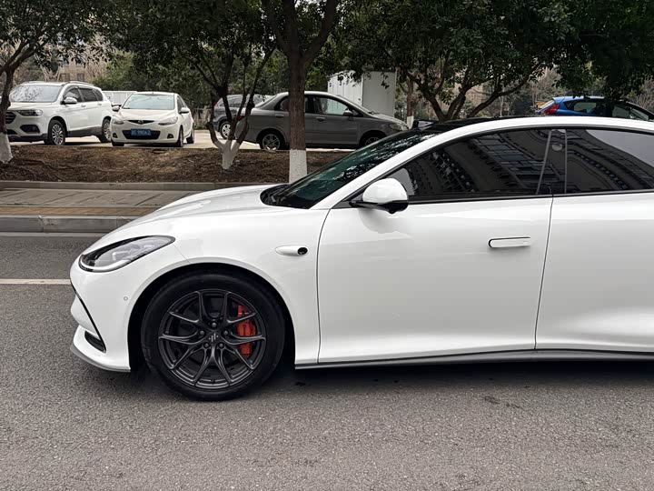 Фото 3 - IM motors L6