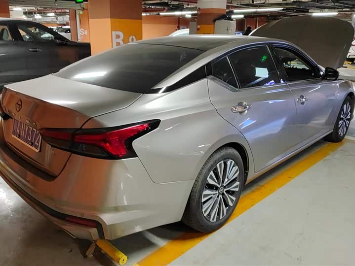 Фото 3 - Nissan Teana