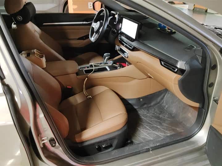 Фото 8 - Nissan Teana