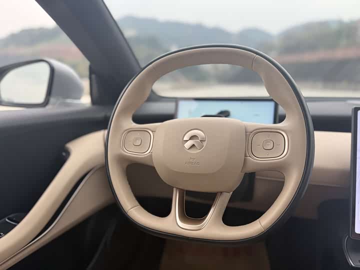 Фото 8 - Nio ET5T