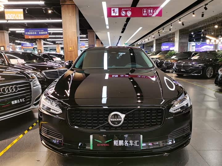 Фото 2 - Volvo S90 Hybrid