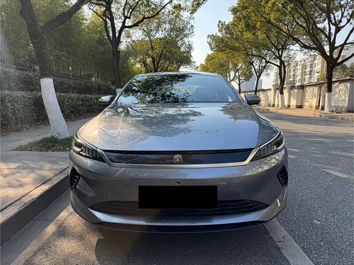 Фото 2 - BYD Qin Plus