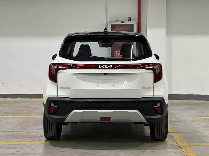 Фото 6 - Kia Seltos
