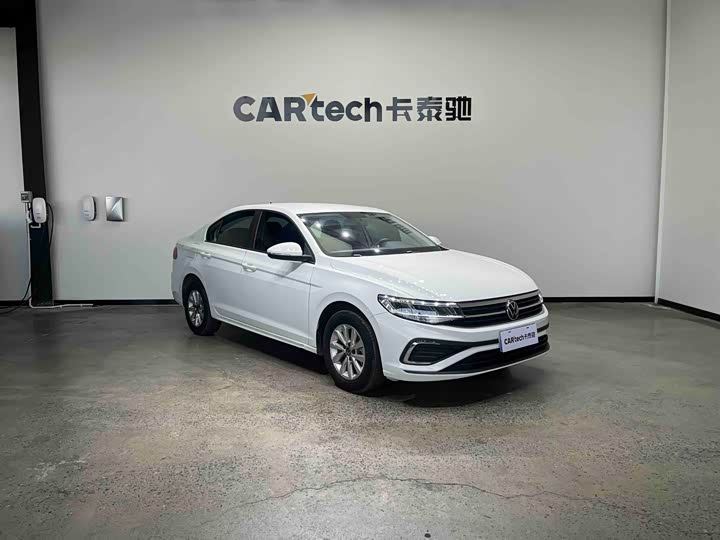 Фото 3 - Volkswagen Bora