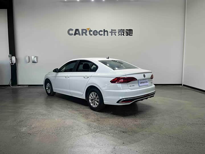 Фото 4 - Volkswagen Bora