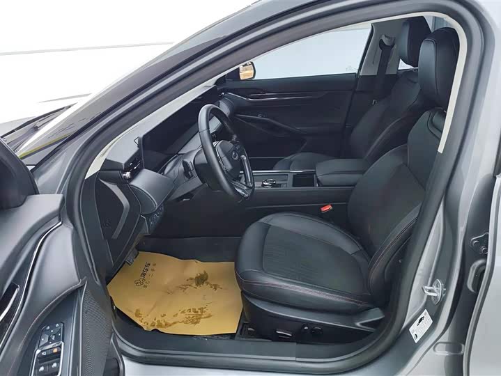 Фото 9 - Ford Mondeo