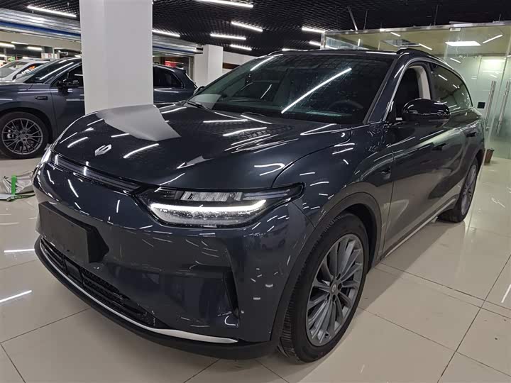 Фото 1 - Leapmotor C11