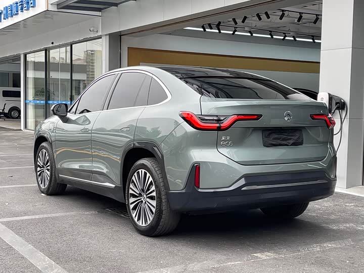 Фото 8 - Nio EC6