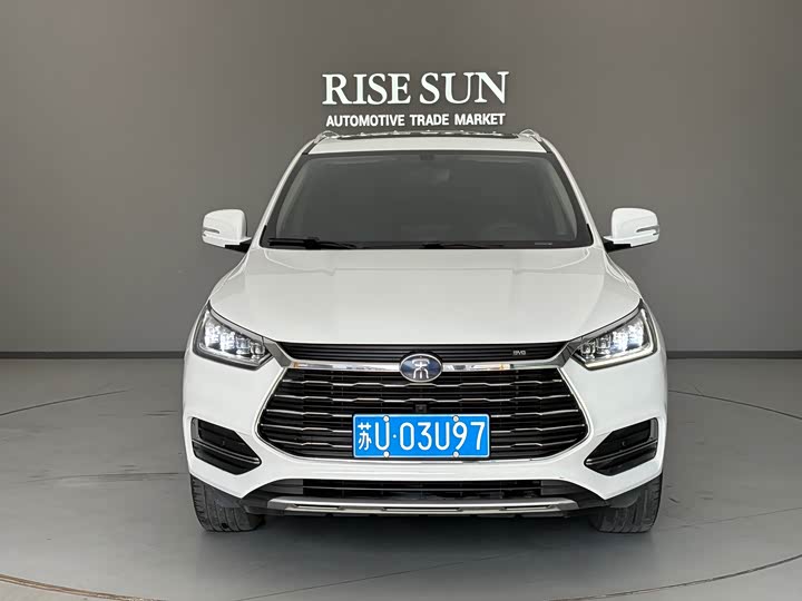 Фото 2 - BYD Song