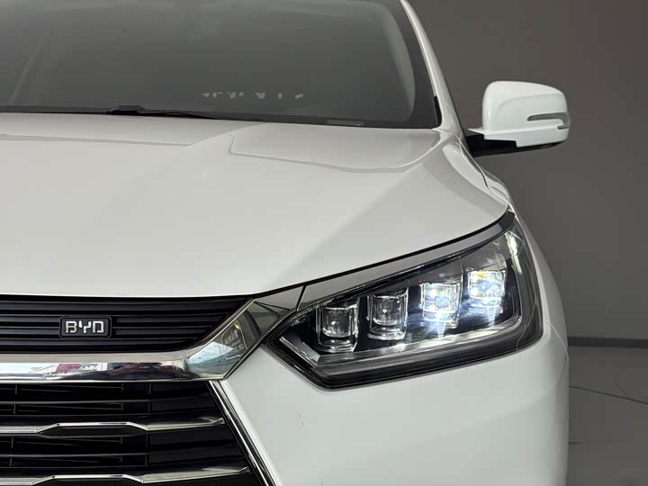 Фото 3 - BYD Song