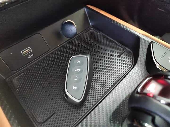 Фото 9 - Haval Raptor Hybrid