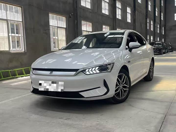 Фото 1 - BYD Qin Plus