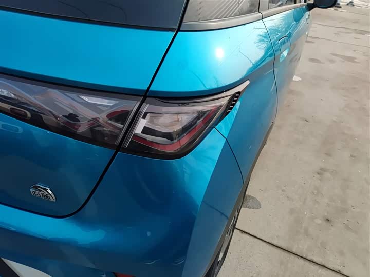 Фото 8 - BYD Dolphin