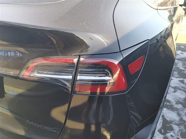 Фото 8 - Tesla Model Y